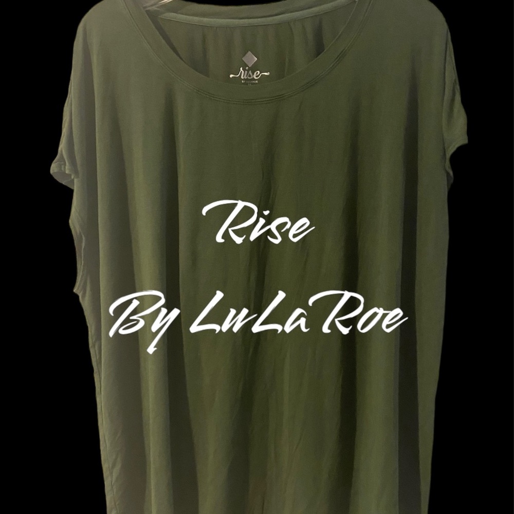 2X LuLaRoe Rise Workout Tank 💪🏻
